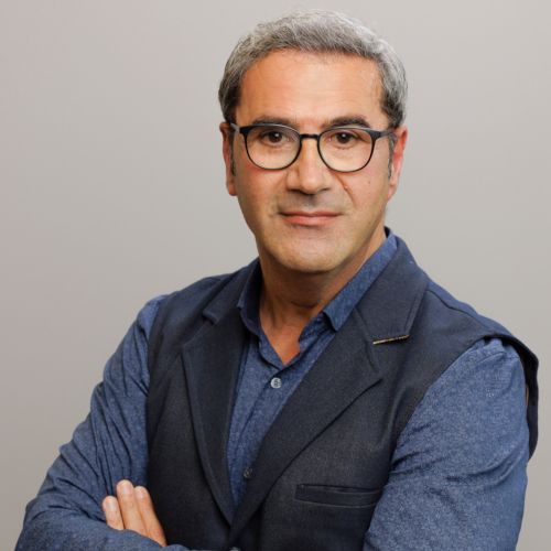 Portrait von Dursun Dogru